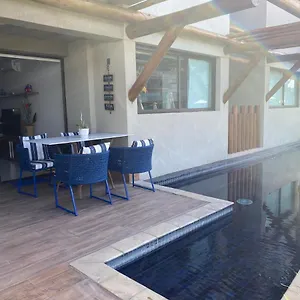 https://flat-polinesia-terreo-piscina-privativa.portodegalinhashotels.com